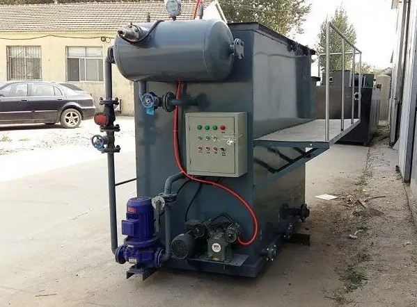 溶氣式氣浮機(jī)工作原理是什么樣的，我總結(jié)了三點(diǎn)，看看你知道不？02