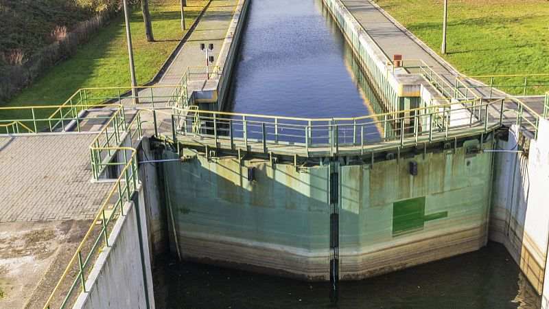 養(yǎng)殖污水處理設備廠家樂中環(huán)保聯(lián)系方式 養(yǎng)殖污水處理設備廠家樂中環(huán)保聯(lián)系方式