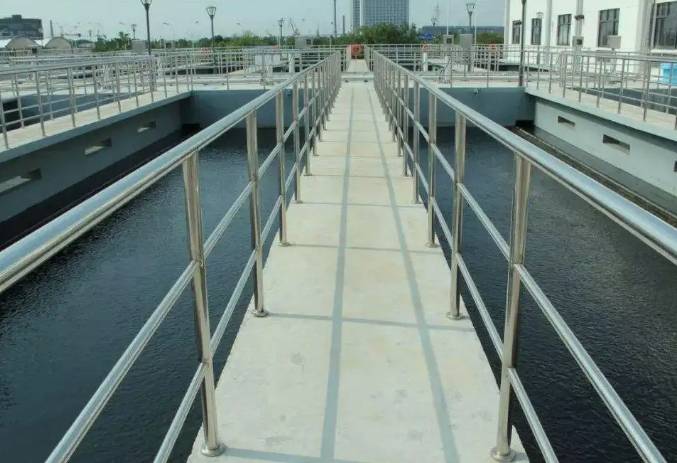 反硝化深床濾池原理和優(yōu)缺點(反硝化濾池的主要作用) 反硝化深床濾池原理和優(yōu)缺點(反硝化濾池的主要作用)